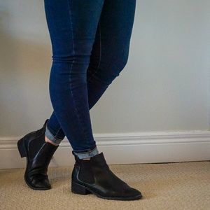 Steve Madden black bootie